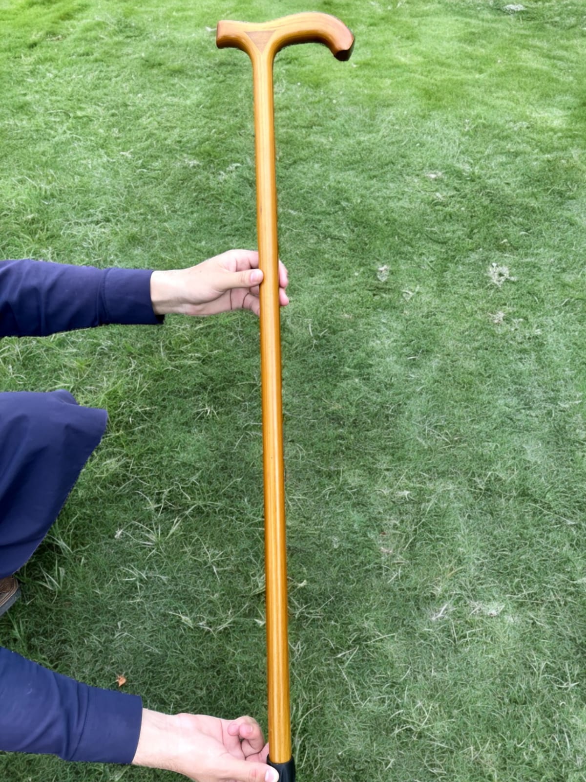Smoothi Brown Walking Stick ( T Shape)
