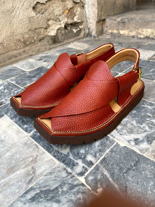 Air kaptan Brown Dotted