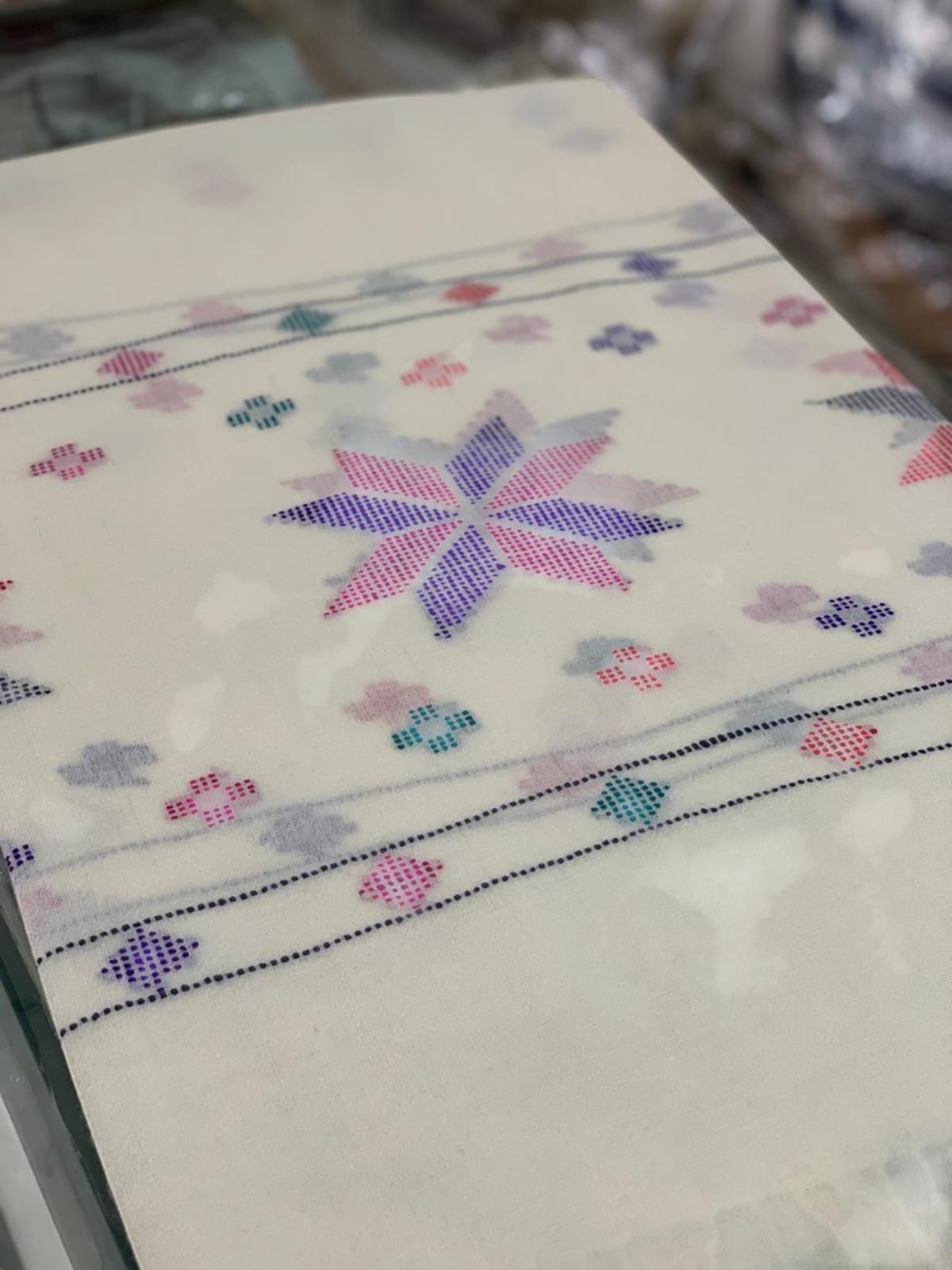 Safa Special White  Pashmina Woollen Shawl