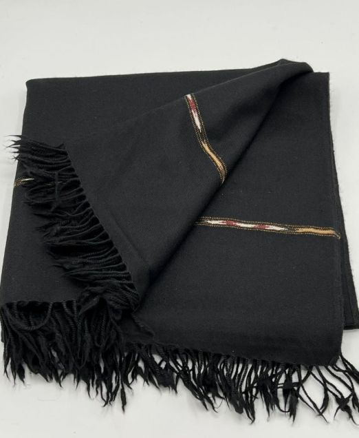 64 woollen Black Shawl